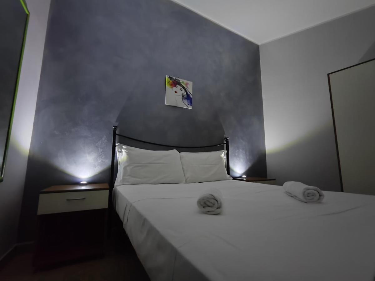 Sicily Travel Apartment'S 4 Giardini Naxos Kültér fotó